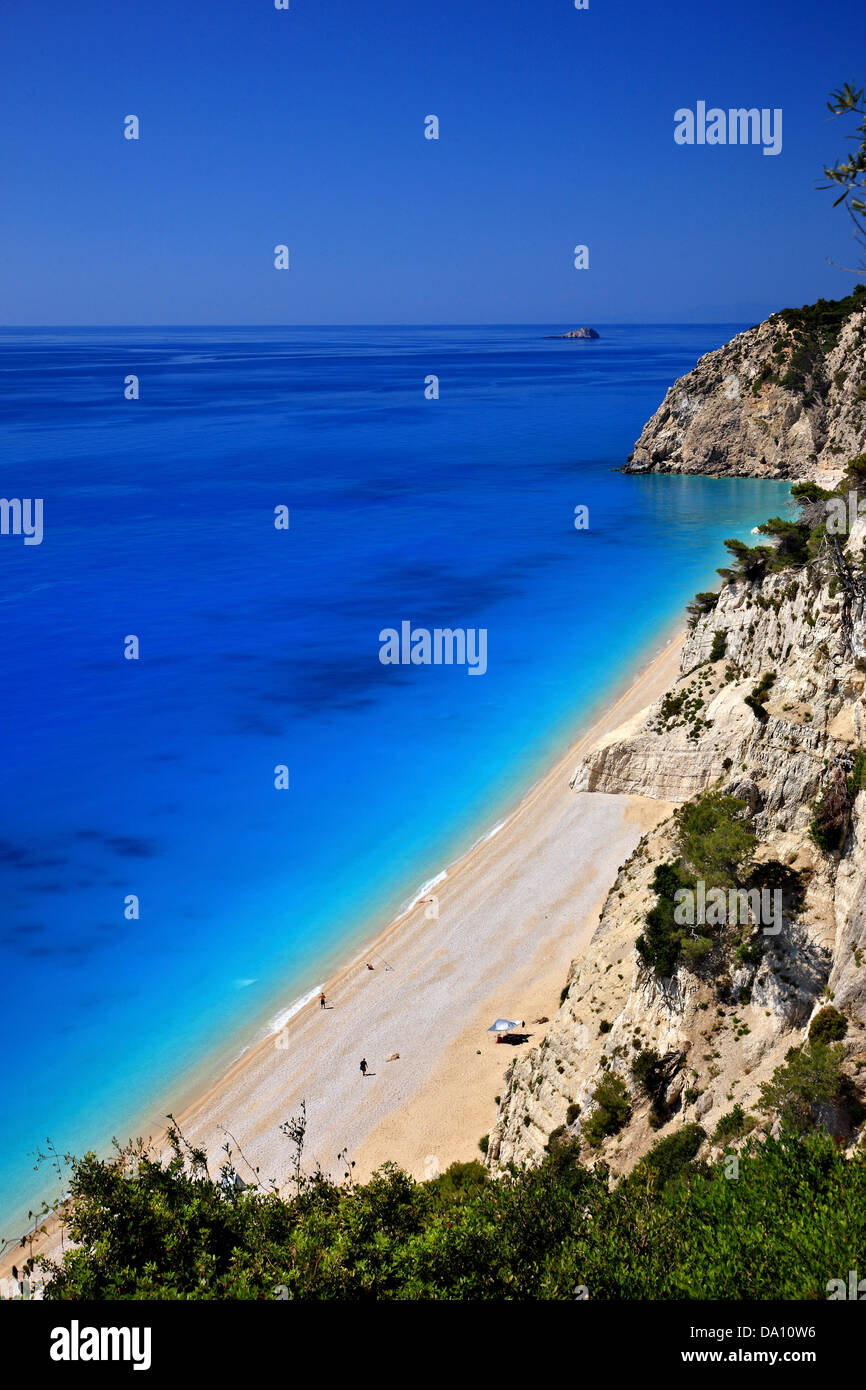 Monde célèbre plage Egremni, Leucade (ou 'Athènes'), île de la mer Ionienne, l'Eptanisa (même "îles"), Grèce Banque D'Images