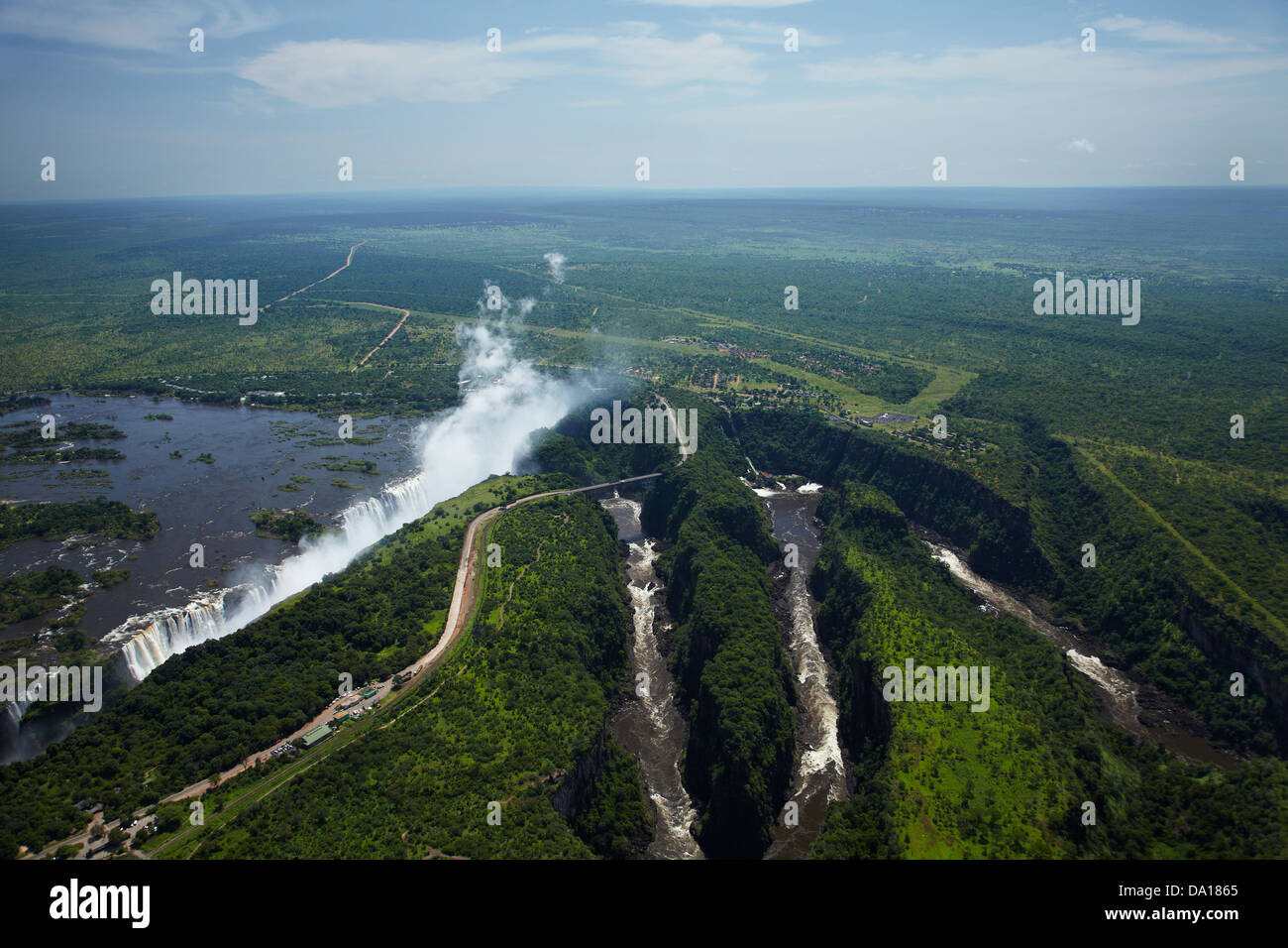 Victoria Falls ou 'Mosi-oa-Tunya" (La fumée qui tonne), Zambèze, et Gorge Batoka, Zimbabwe / Zambie border Banque D'Images
