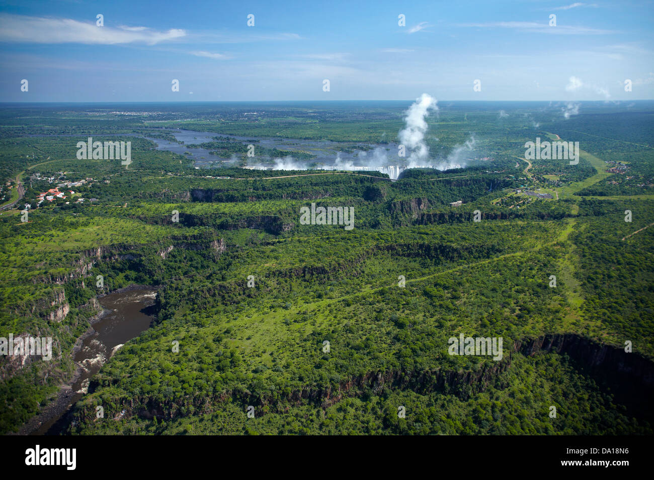 Gorge Batoka et Victoria Falls ou 'Mosi-oa-Tunya', et Zambèze, Zambie Zimbabwe / Afrique du Sud, la frontière Banque D'Images
