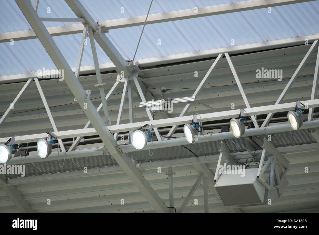 Hawk-Eye, 27 juin 2013 - Football / Soccer : une vue générale d'un appareil photo qui est utilisé dans le cadre du Hawk-Eye technologie sur la ligne de but lors de la Coupe des Confédérations de la fifa, Brésil 2013 Demi-finale entre l'Espagne 0(7-6)0 de l'Italie à l'Estadio Castelao à Fortaleza, Brésil. (Photo de Maurizio Borsari/AFLO) Banque D'Images