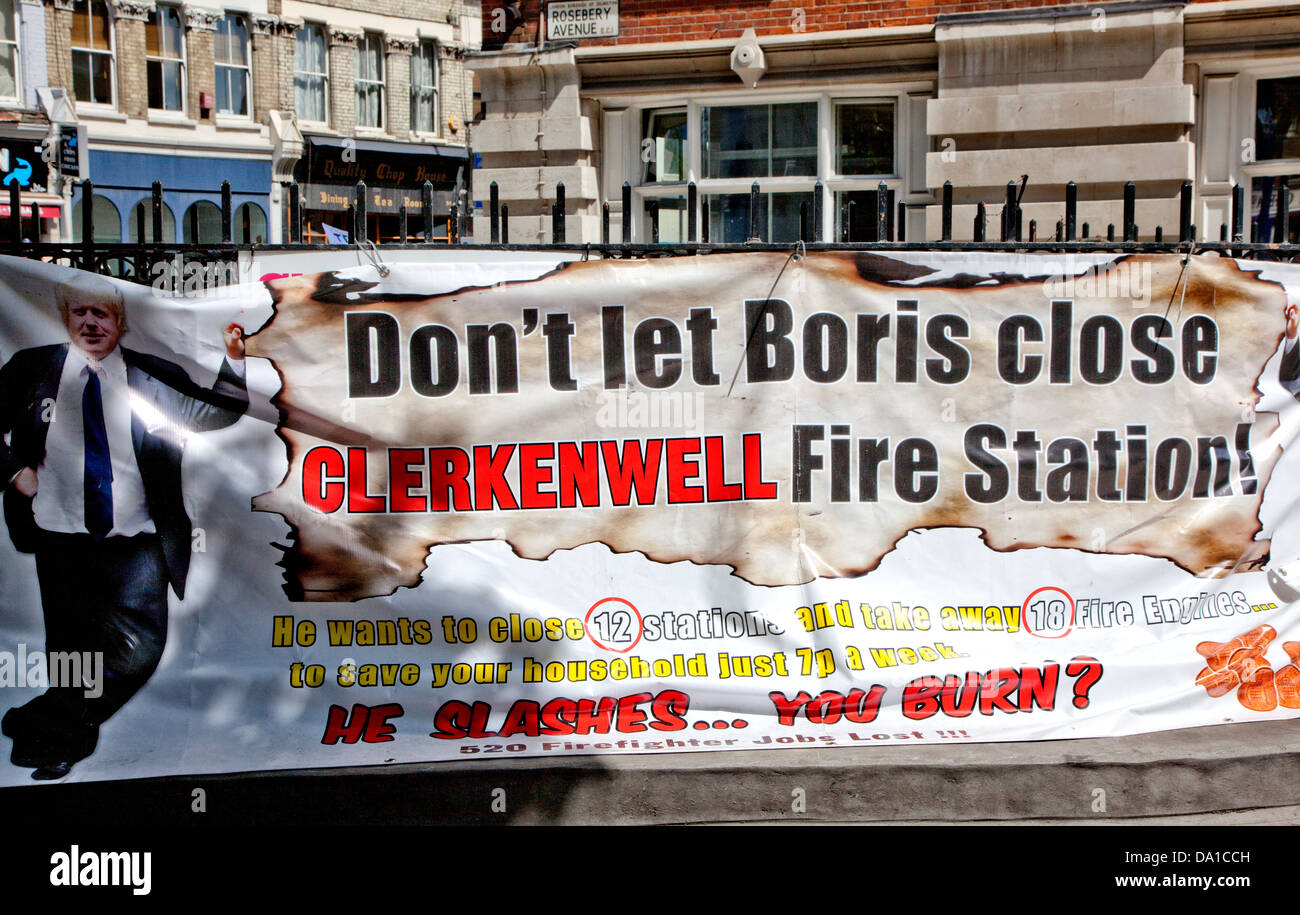 'Don't Let Boris Johnson près de Clerkenwell Fire Station' banner, Londres Banque D'Images