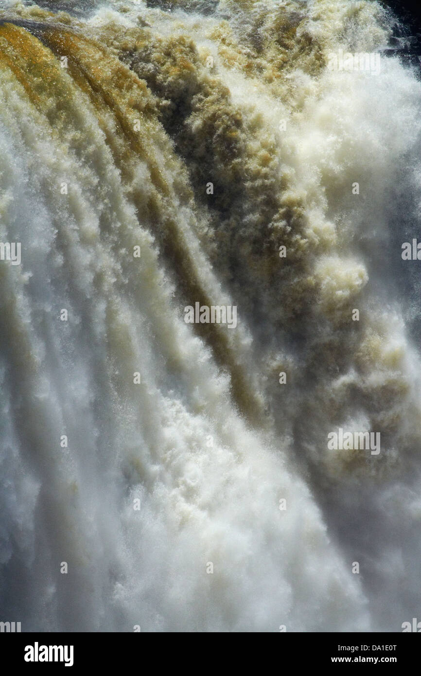 Victoria Falls ou 'Mosi-oa-Tunya" (La fumée qui tonne), Zimbabwe, Afrique du Sud Banque D'Images