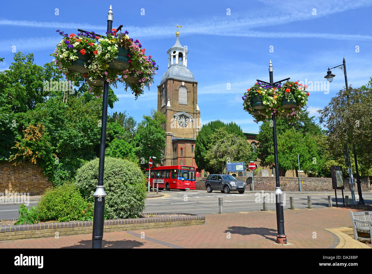 St Mary's Anglican Church, Church Street, Sunbury-on-Thames, Surrey, Angleterre, Royaume-Uni Banque D'Images