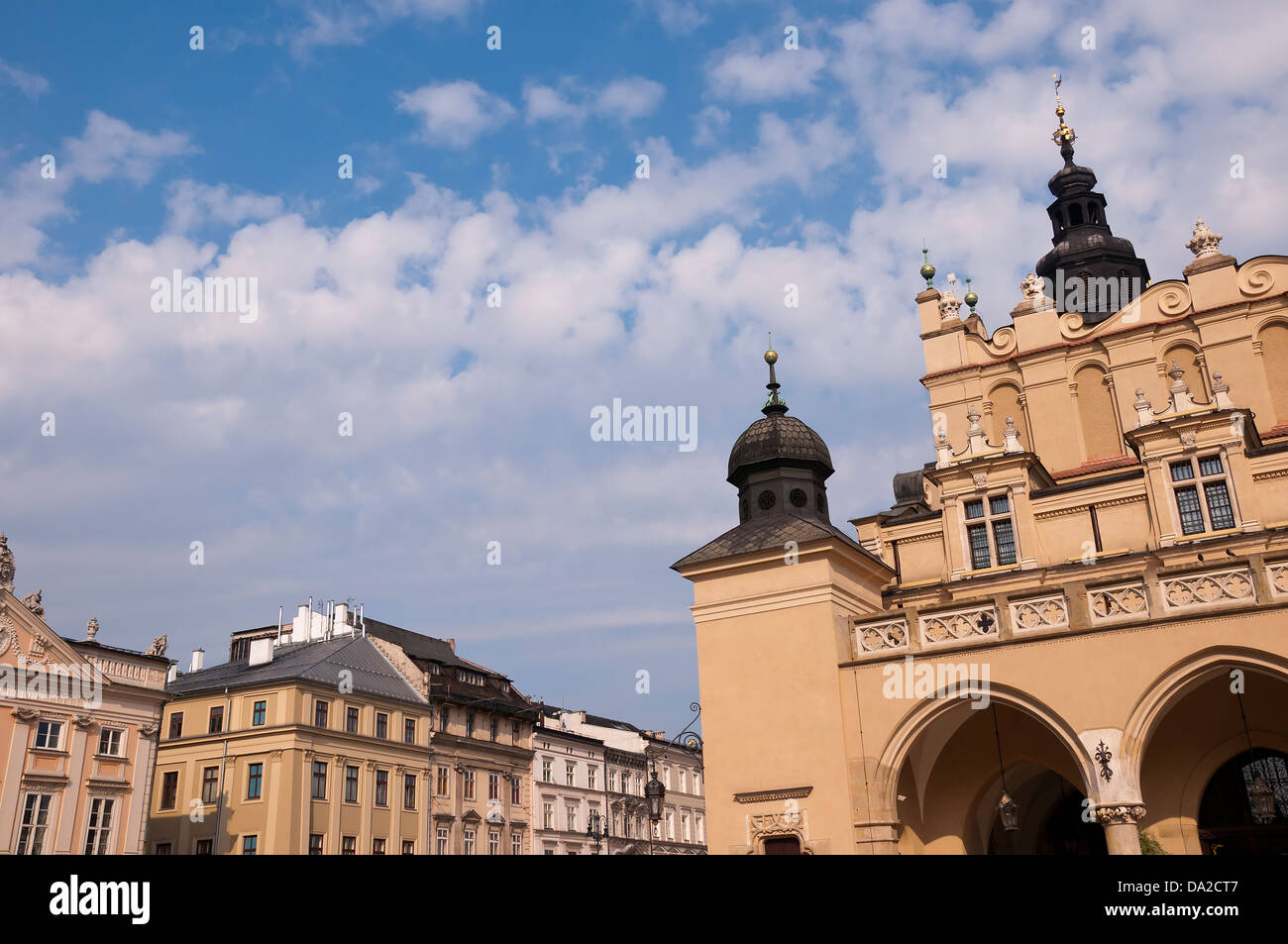 La Halle aux draps en place du marché à Cracovie Pologne Banque D'Images