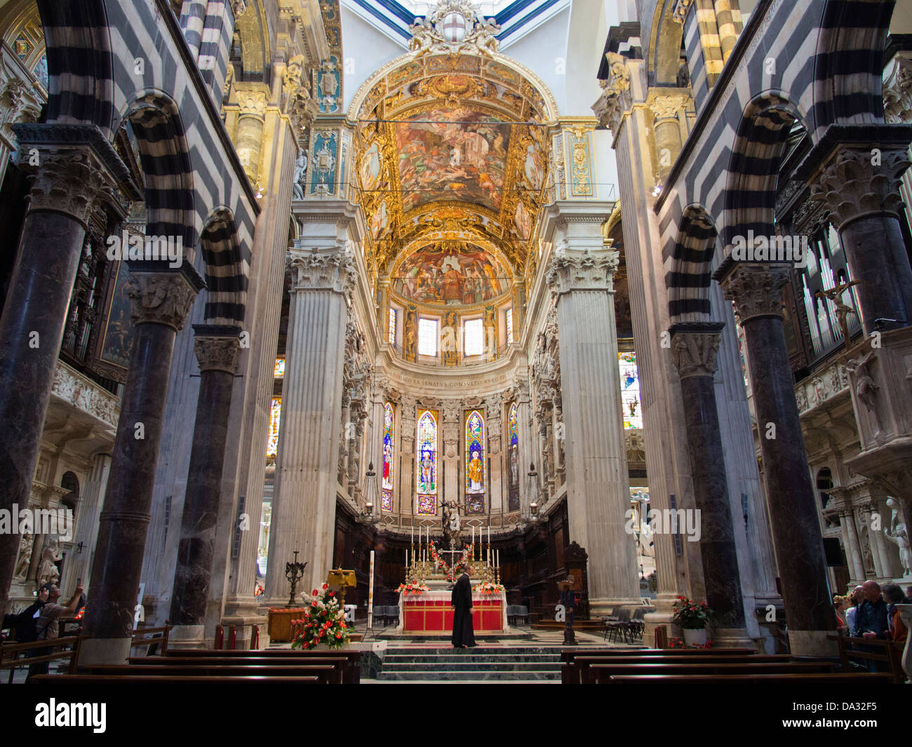 L'intérieur de la cathédrale San Lorenzo de Gênes, Italie 1 Banque D'Images