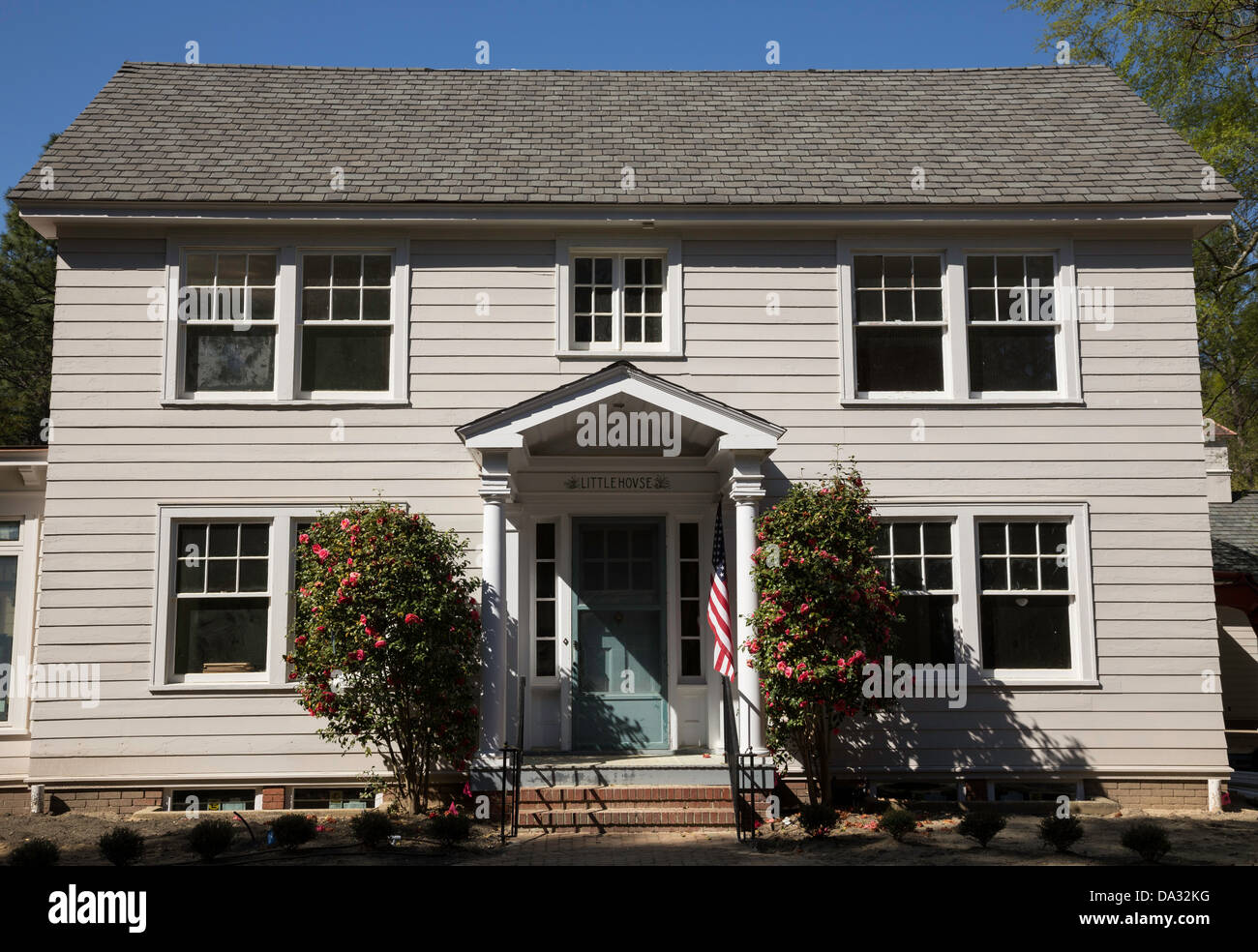 Deux étages de banlieue Accueil Vitrine, USA Banque D'Images