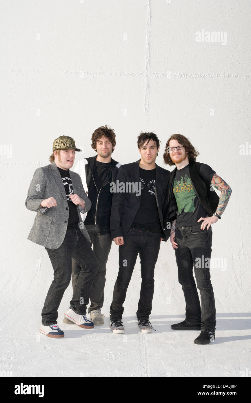 LOS ANGELES, CA - le 23 juin : Fall Out Boy à Los Angeles, Californie, É.-U. le 21 février 2007. Banque D'Images