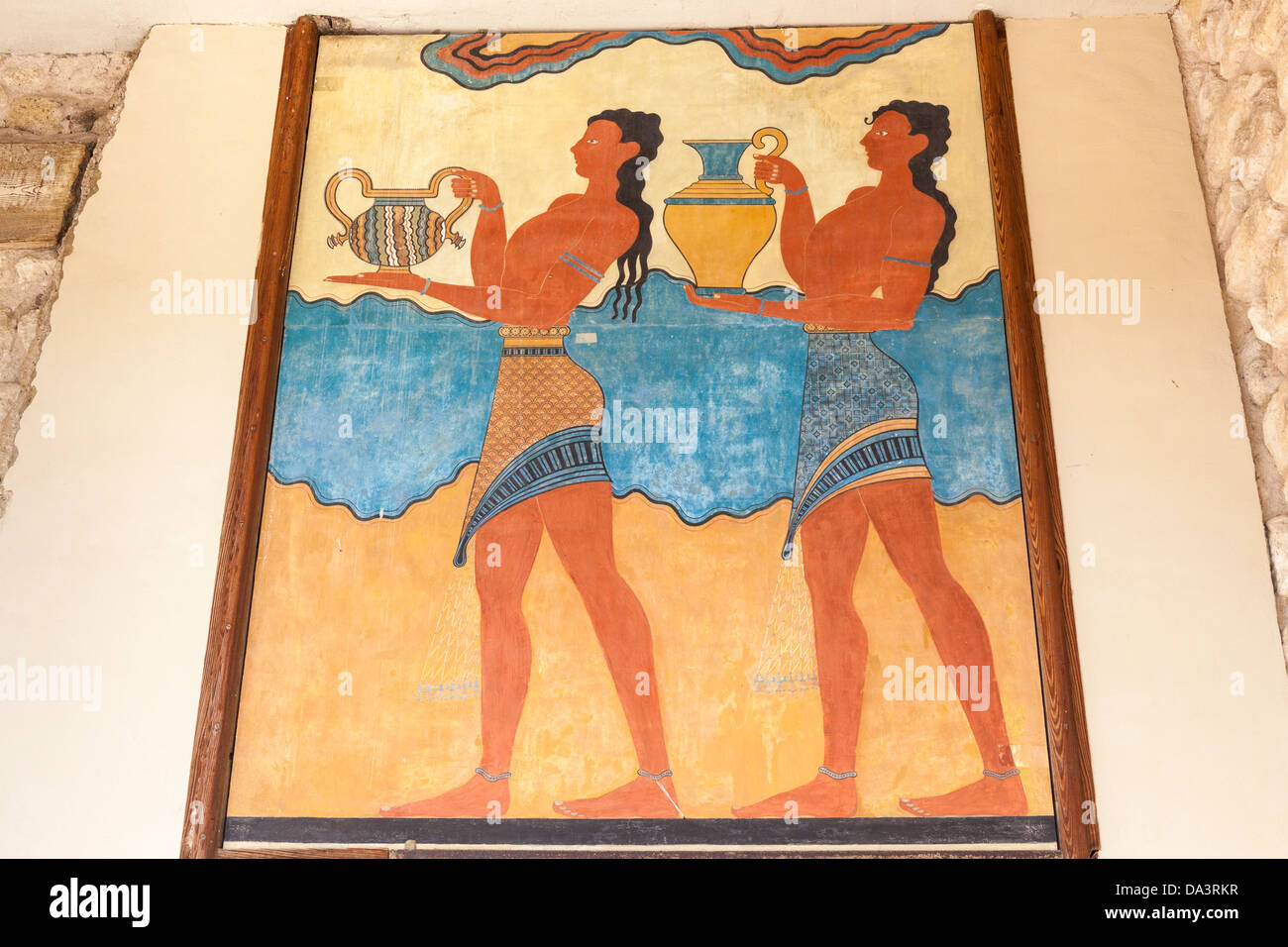 Haut de la fresque des deux rhyton au porteur ou une tasse de fresques, l'Propylaeum, Palais de Knossos, Knossos, Crète, Grèce Banque D'Images