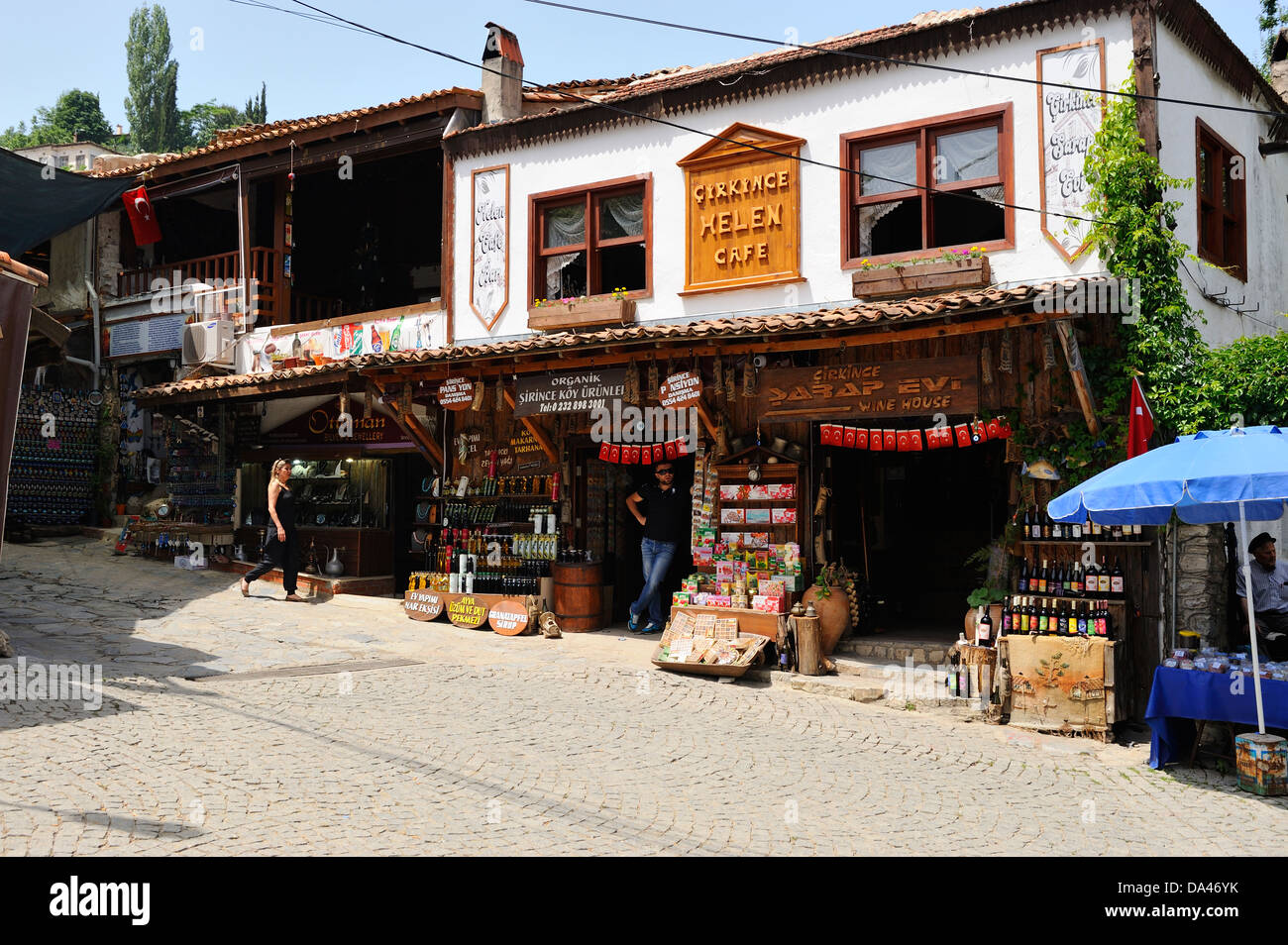 Boutiques pour touristes dans le vieux village de Sirince grec près de Selcuk, Turquie Banque D'Images