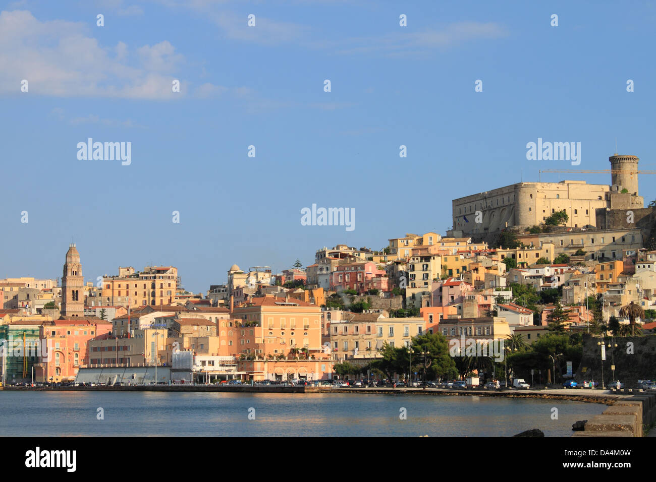 Vue paysage de Gaeta, Italie. Un quartier typique de la Méditerranée Banque D'Images