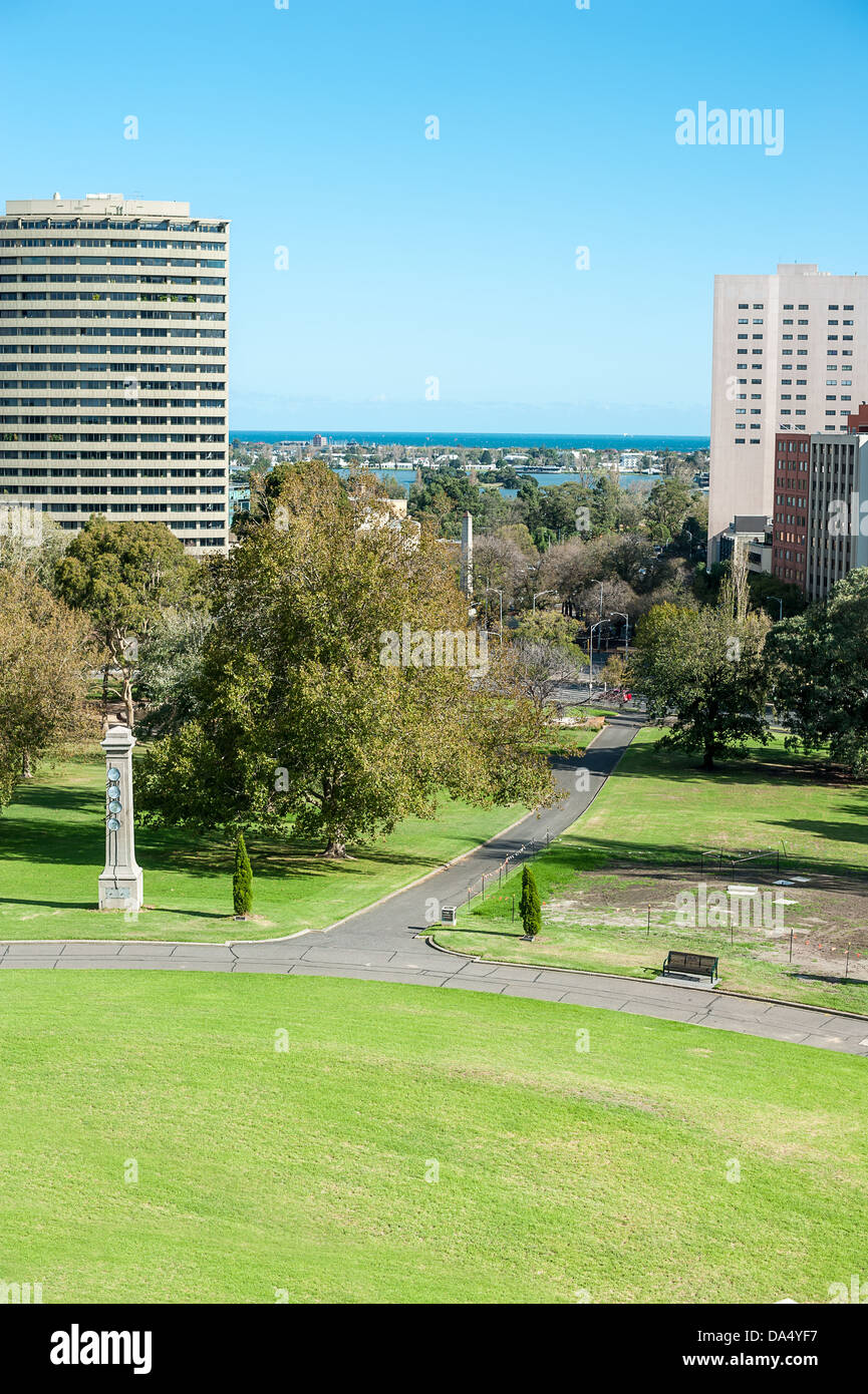 Centre-ville de Melbourne près de Kings Domain. Banque D'Images