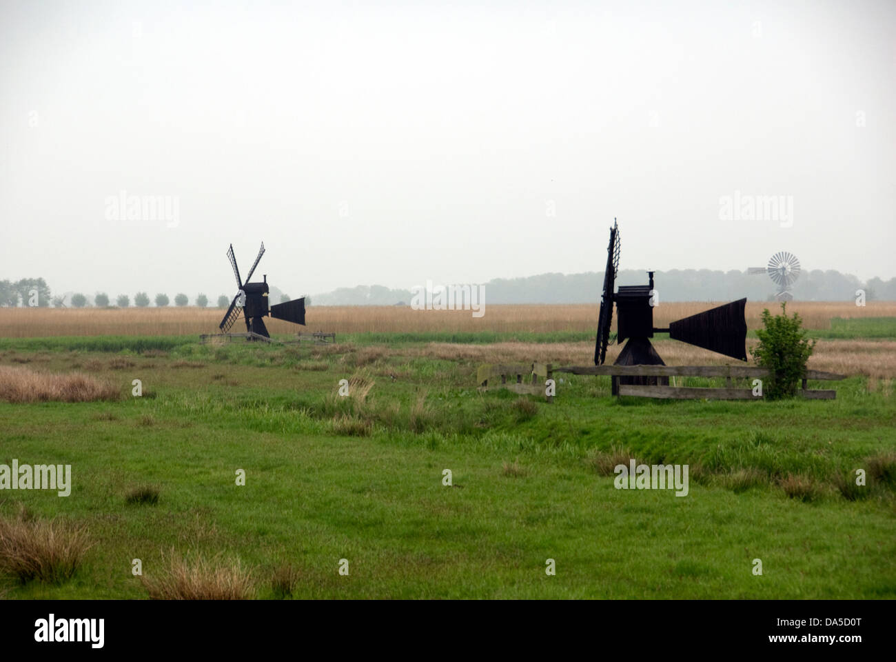 ZAANSTAD Pays-bas ; ; ; Zaanse Schans MOULINS DE DRAINAGE DANS LE POLDERLANDS Banque D'Images