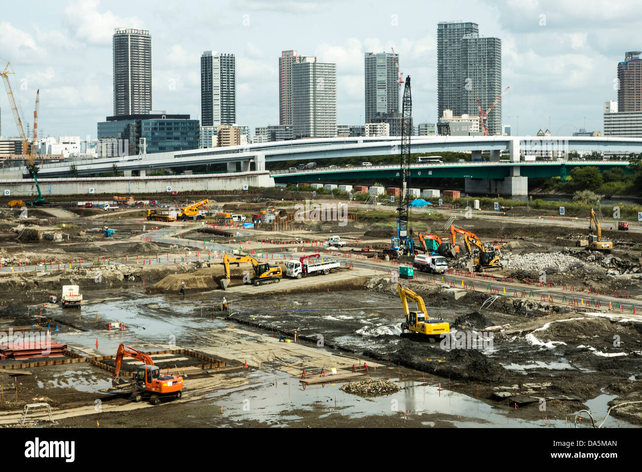 Le Japon, en Asie, Tokyo, Ville, terrains, à la baie de Tokyo, la construction, la terre, régénérée, Bay, de travail Banque D'Images