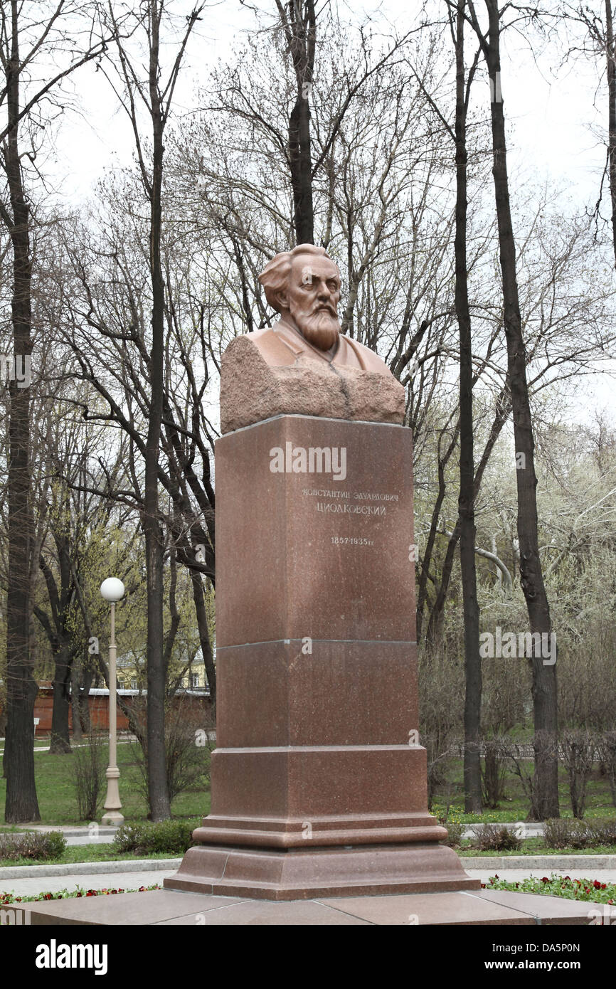 Konstantin Eduardovich Tsiolkovsky Monument à Banque D'Images