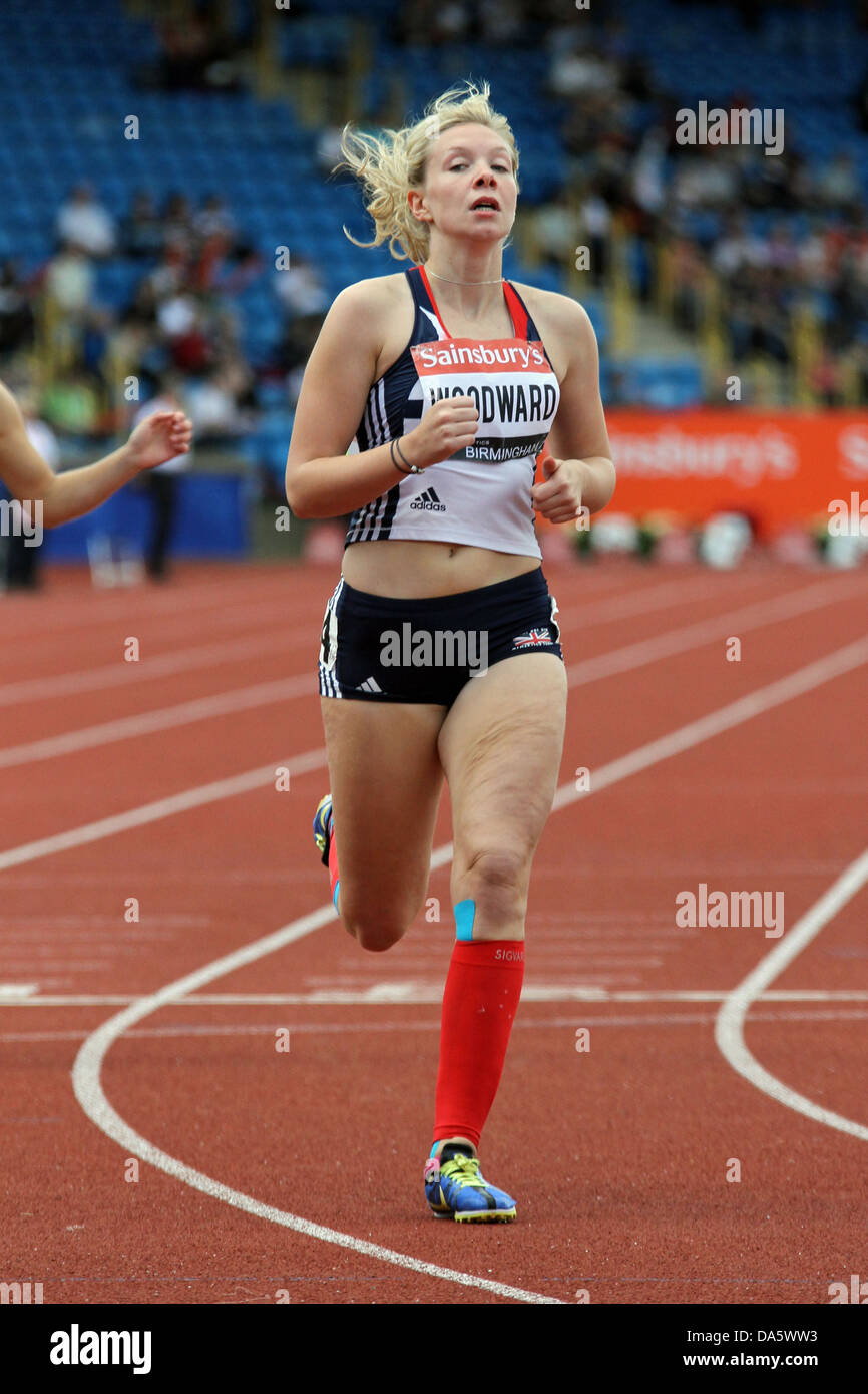 Bethany Woodward (GBR) dans la T37 à 200 mètres à l'Athlétisme de l'IPC Sainsbury's Grand Prix Final à Birmingham 2013. Banque D'Images