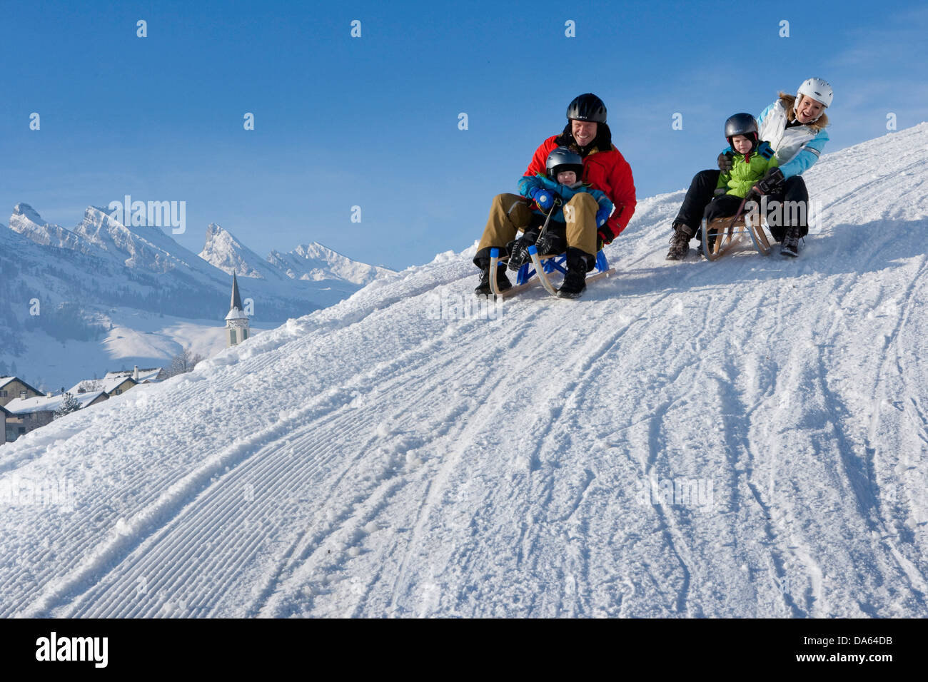 Ride, ski, luge, Gamplüt, Unterwasser, montagne, Churfirsten, montagnes, famille, traîneau, traîneau, ride, toboggan, luge, Banque D'Images