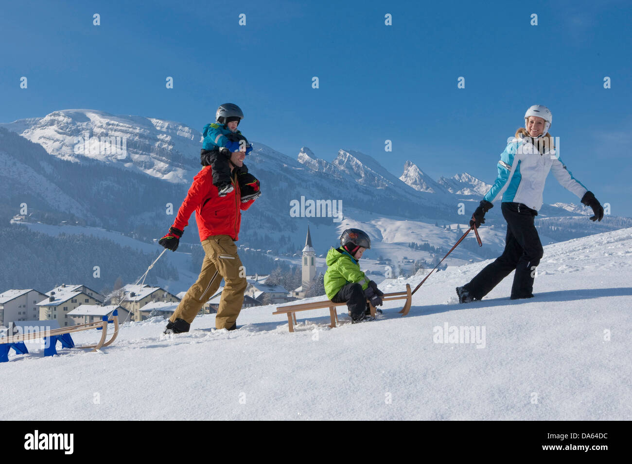 Ride, ski, luge, Gamplüt, Unterwasser, montagne, Churfirsten, montagnes, famille, traîneau, traîneau, ride, toboggan, luge, Banque D'Images