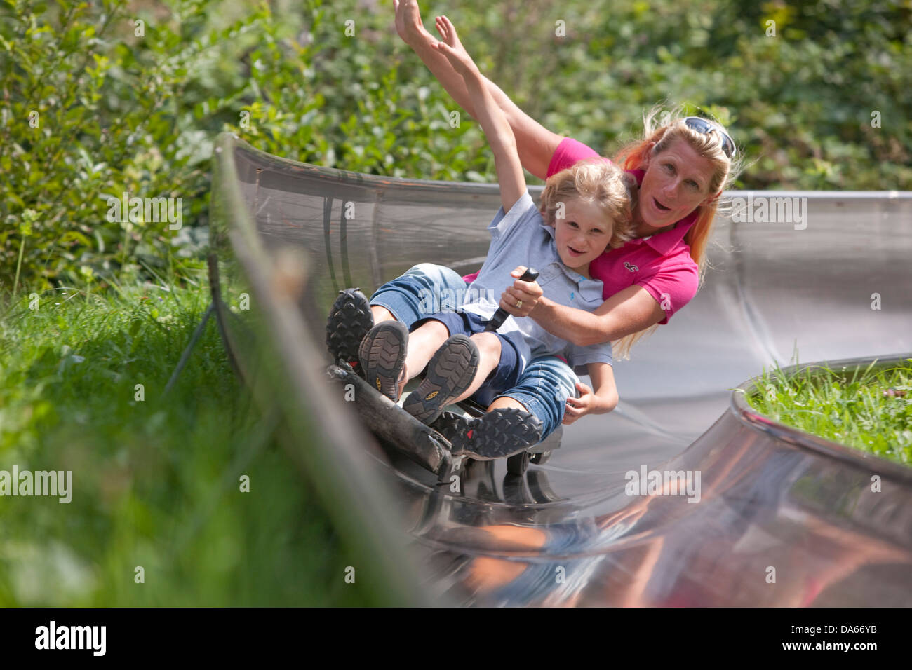 Luge, Goldingen, mère, enfant, femme, Atzmännig, sport, temps libre, loisirs, aventure, Suisse, Europe, Banque D'Images