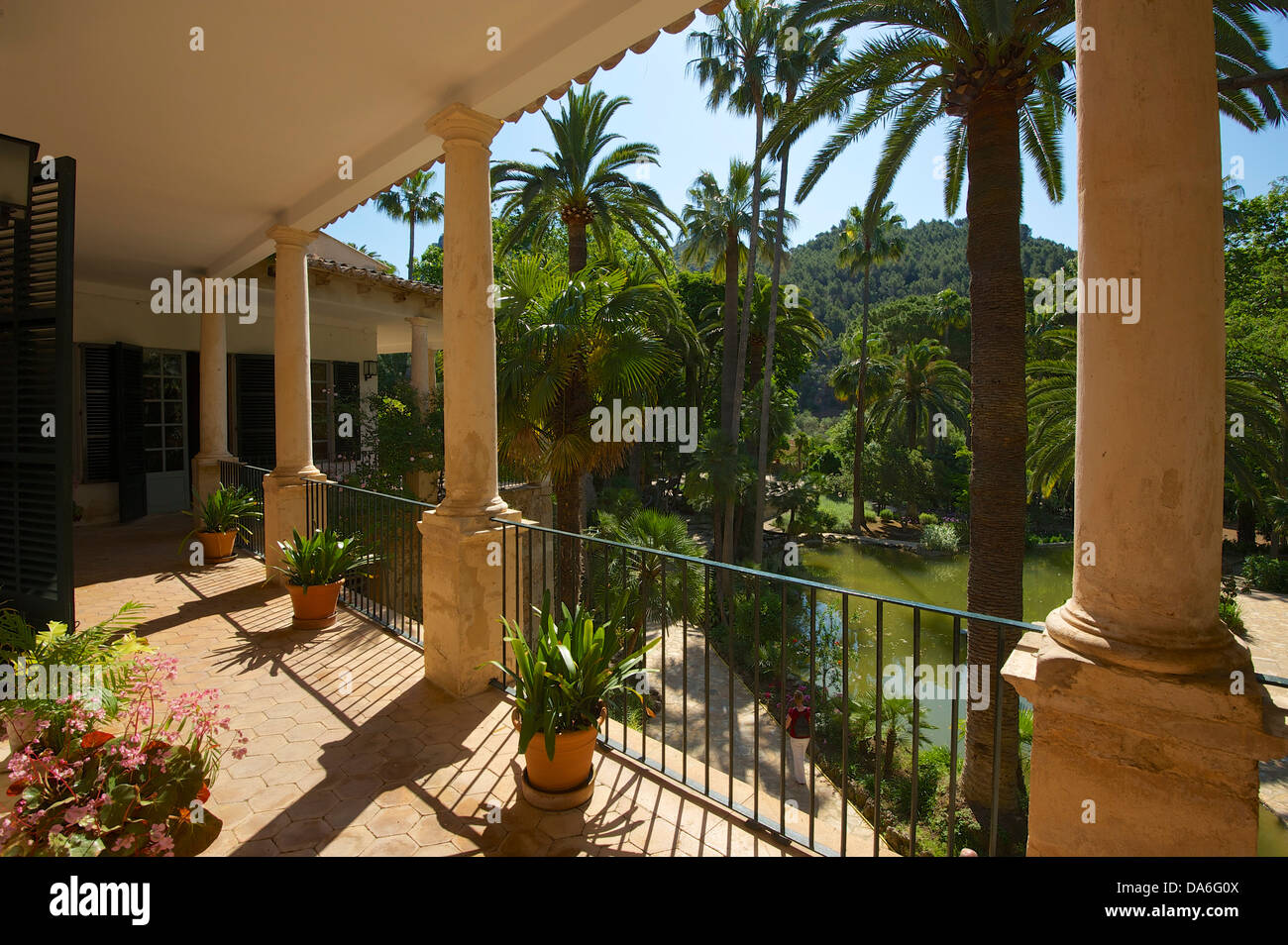 Balcon de la maison dans les jardins de Alfabia Banque D'Images