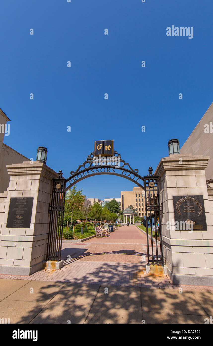 WASHINGTON, DC, USA - George Washington University Professeurs Gate. Banque D'Images