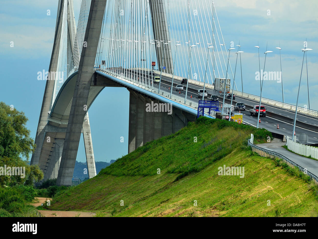 Pont de Normandie" (Pont de Normandie) : à haubans pont routier sur la  Seine, qui relie le havre à Honfleur Photo Stock - Alamy