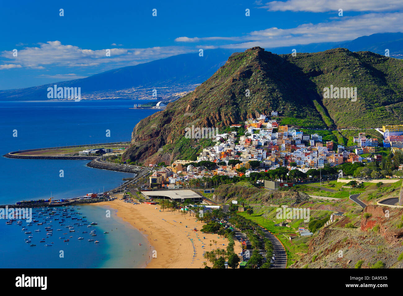 L'Espagne, Europe, Îles Canaries, Las Teresitas, plage, San Andres, l'île de Tenerife, Tenerife, Teneriffa, beach, blue, cactus, famo Banque D'Images