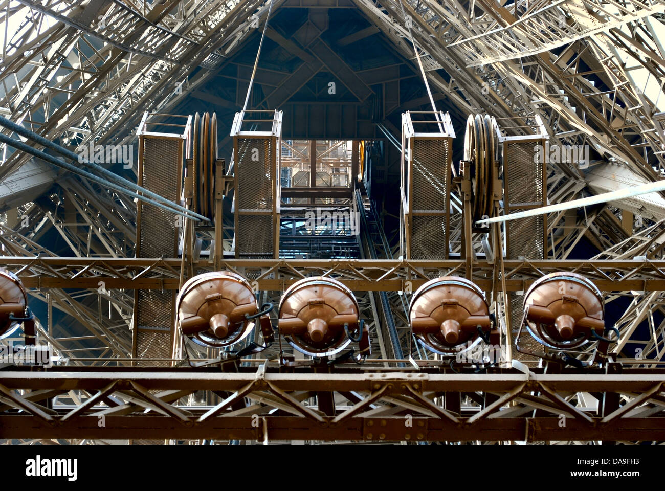 Escaliers De La Tour Eiffel Banque d