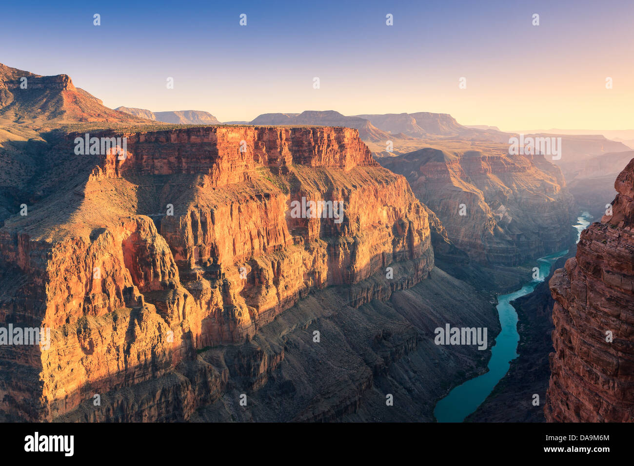 Coucher de soleil au Grand Canyon North Rim N.P avec la vue de Toroweap, Arizona, USA Banque D'Images
