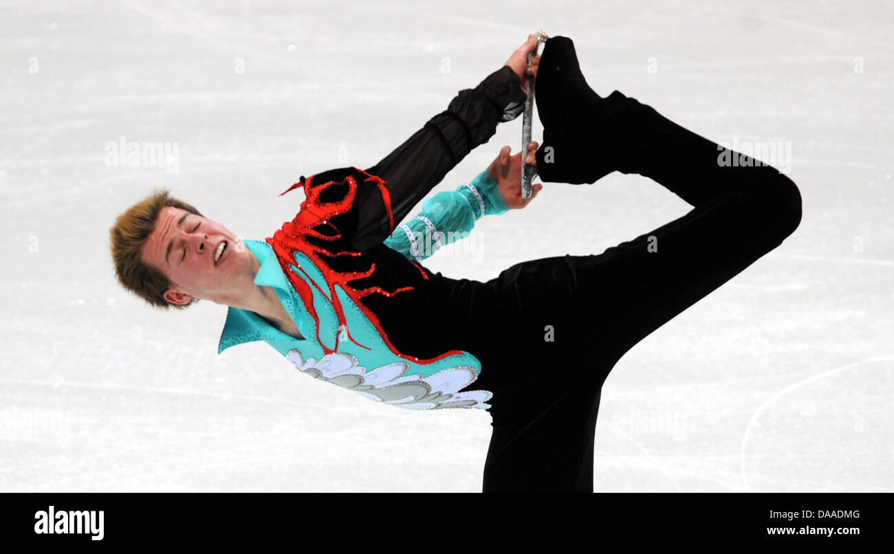 La Suisse Stéphane Walker participera à l'Figure Skating Championships 2011 Berne à Berne, Suisse, 27 janvier 2011. Photo : Patrick Seeger Banque D'Images