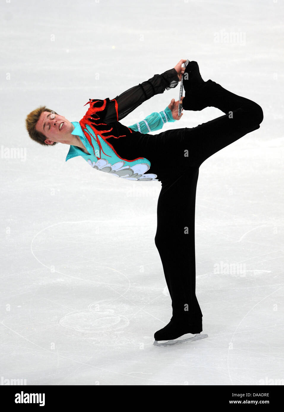 La Suisse Stéphane Walker participera à l'Figure Skating Championships 2011 Berne à Berne, Suisse, 27 janvier 2011. Photo : Patrick Seeger Banque D'Images