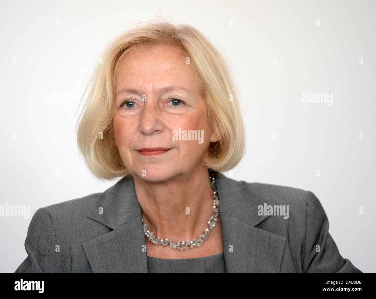 Le Gouvernement fédéral allemand de l'éducation et de la recherche Ministre Johanna Wanka est photographié à Berlin, Allemagne, 09 juillet 2013. Photo : SOEREN STACHE Banque D'Images