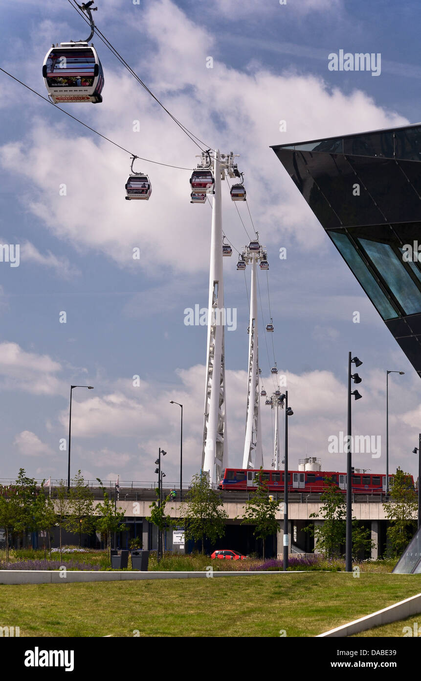 L'Unis Conduite d'air est un téléphérique link sur la Tamise à Londres, Royal Victoria Dock Banque D'Images