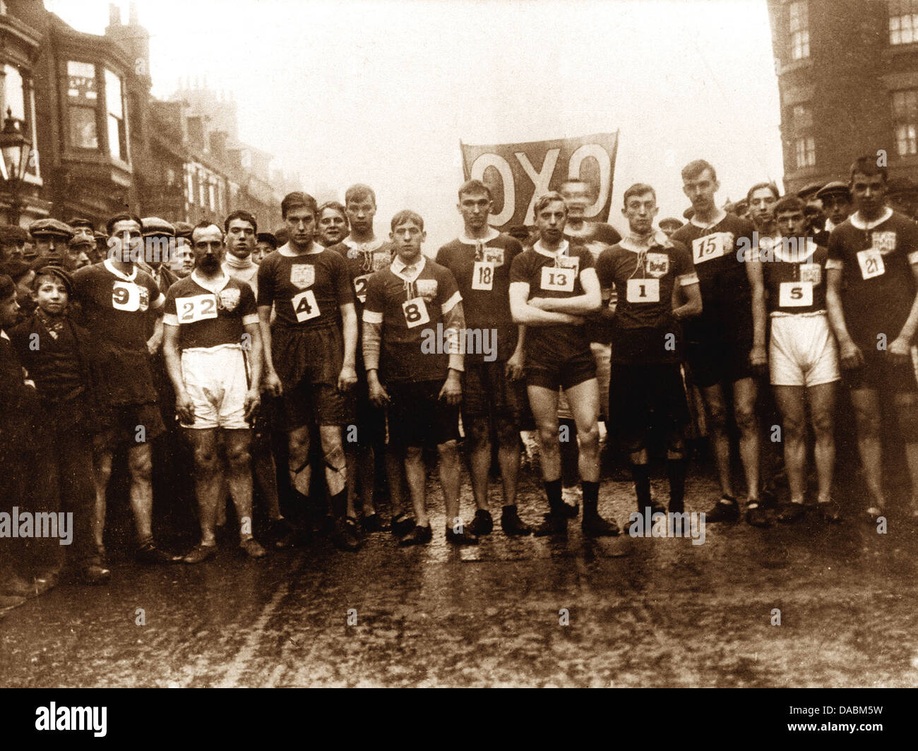 Les Busards Castleford marathoniens Décembre 1909 Banque D'Images
