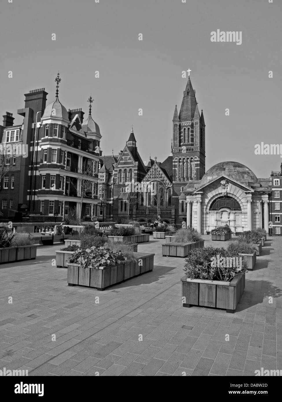 Brown Hart Gardens, un jardin public peu connu sur le dessus d'une sous-station électrique, situé à proximité de Duke Street près de Oxford Street Banque D'Images