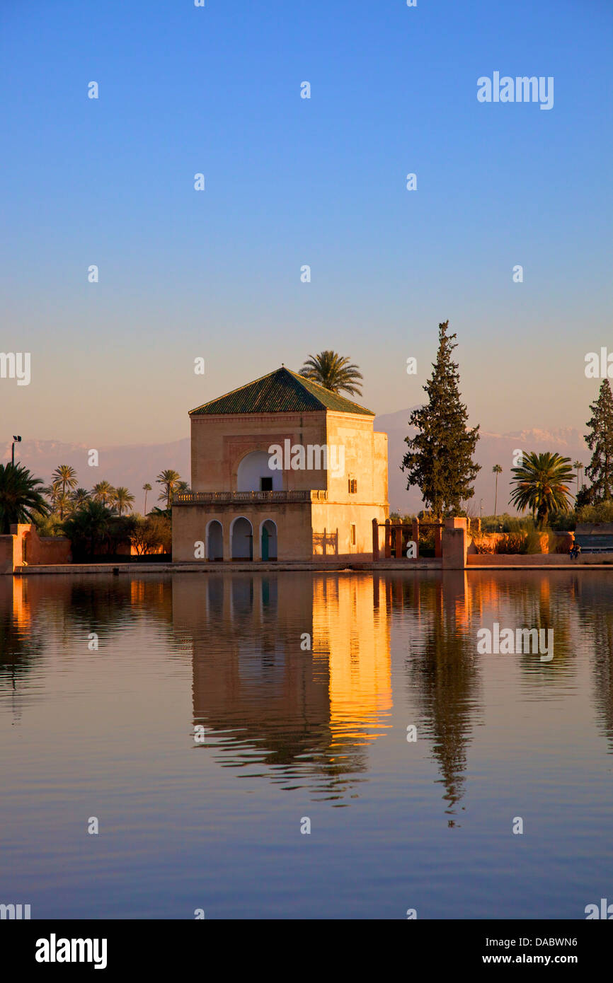 Jardins de la menara maroc Banque de photographies et d’images à haute ...