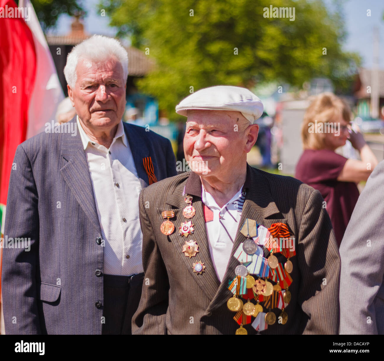 Gomel, Bélarus - 9 mai : anciens combattants non identifiés au cours de la célébration du Jour de la victoire le 9 mai 2013 à Gomel, au Bélarus. Banque D'Images