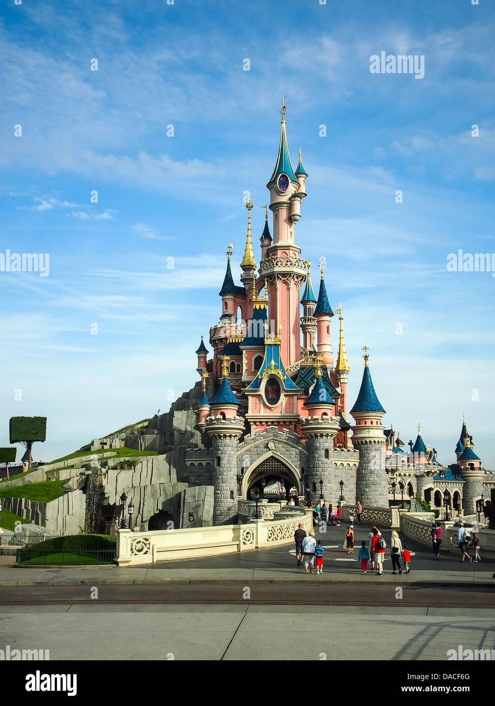 Du château de La Belle au bois dormant à Disneyland Paris, France. Banque D'Images