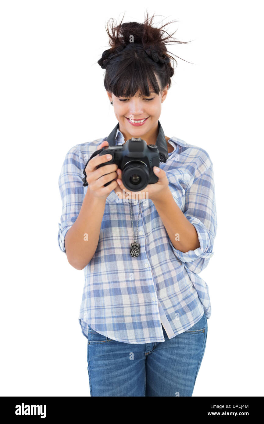 Jeune femme appareil photo pour prendre des photo Banque D'Images