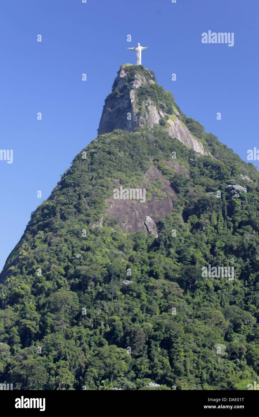 Le Christ Rédempteur et la colline de Corcovado Rio de Janeiro Brésil Banque D'Images