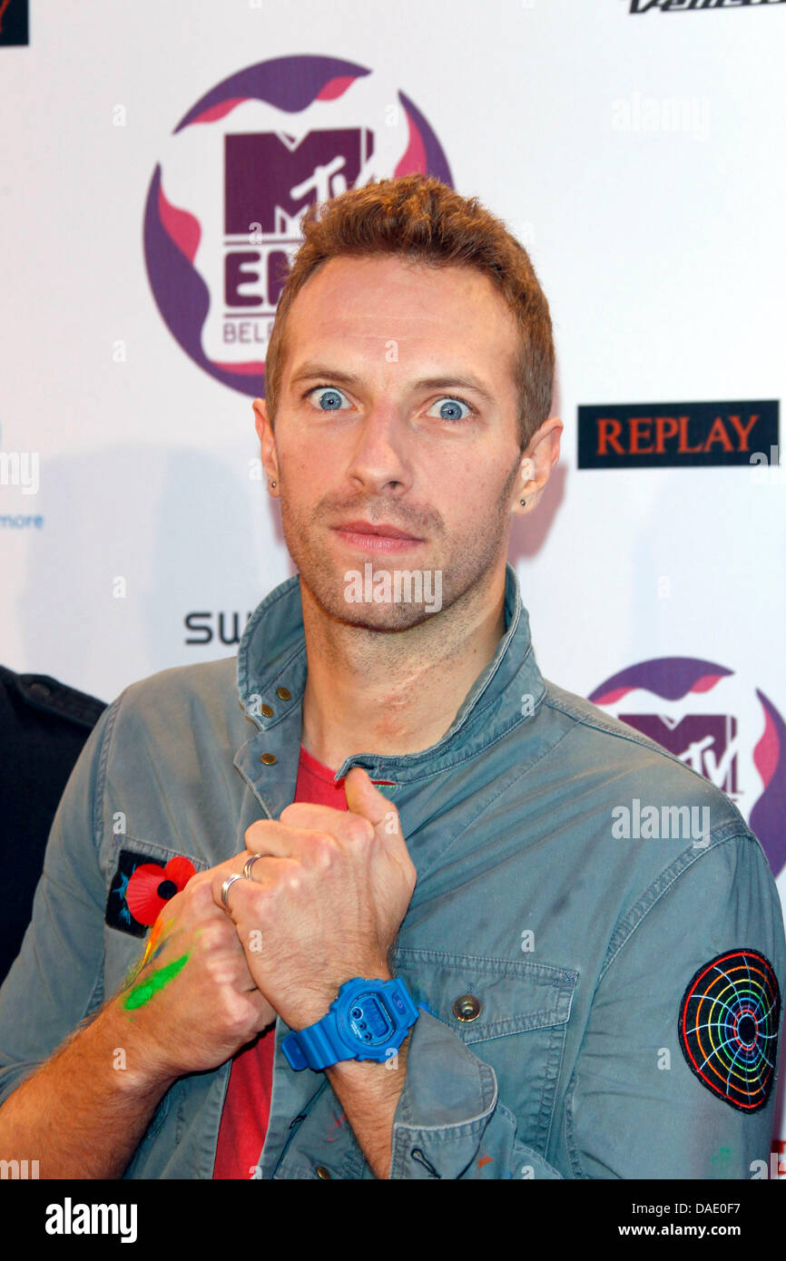 Musicien Chris Martin de Coldplay "" pose sur le tapis rouge des MTV Europe Music Awards 2011 à l'Odyssey Arena de Belfast, Royaume-Uni, le 06 novembre 2011. Photo : Hubert Boesl Banque D'Images