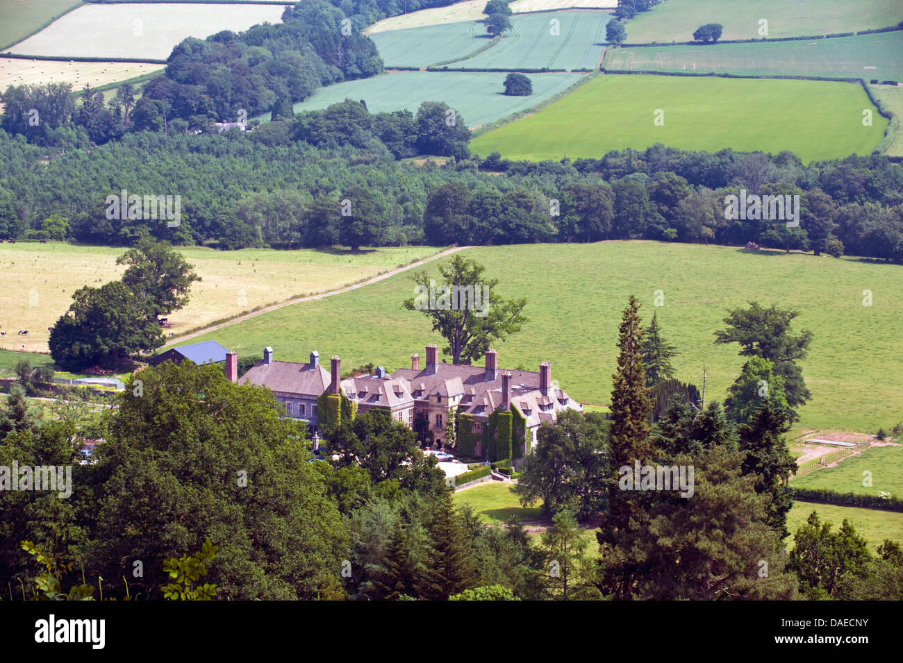 Vue sur Llangoed Hall Country House Hotel de luxe près du village de Llyswen Powys Pays de Galles UK Banque D'Images