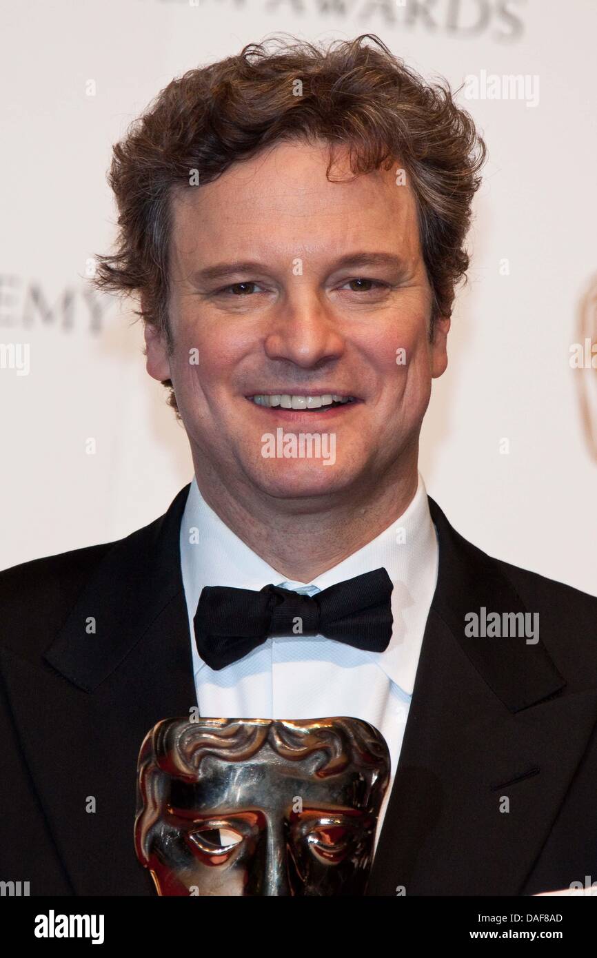 L'acteur britannique Colin Firth pose dans la salle de presse du gagnant de l'Orange British Academy Film Awards, aka Baftas, au Royal Opera House de Londres, Grande-Bretagne, 13 février 2011. Photo : Hubert Boesl Banque D'Images