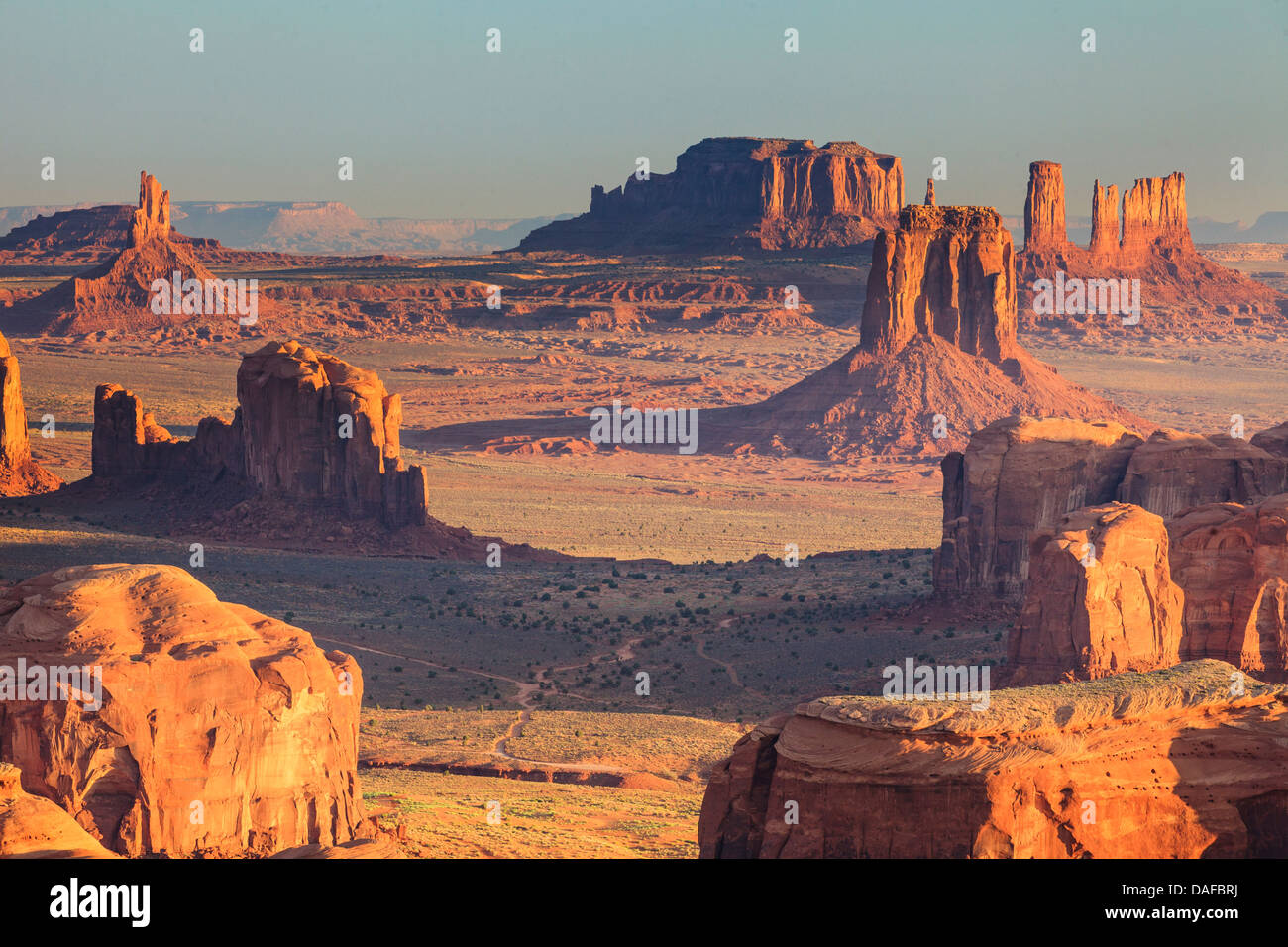 USA, Arizona, vue sur Monument Valley depuis le haut de Hunt's Mesa Banque D'Images