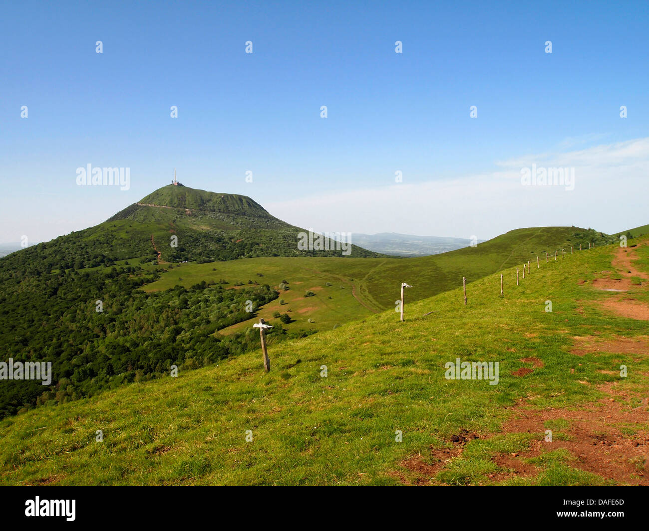 Puy de Dome volcan. Parc naturel régional des Volcans d'Auvergne, Puy de Dome, Auvergne, France Banque D'Images