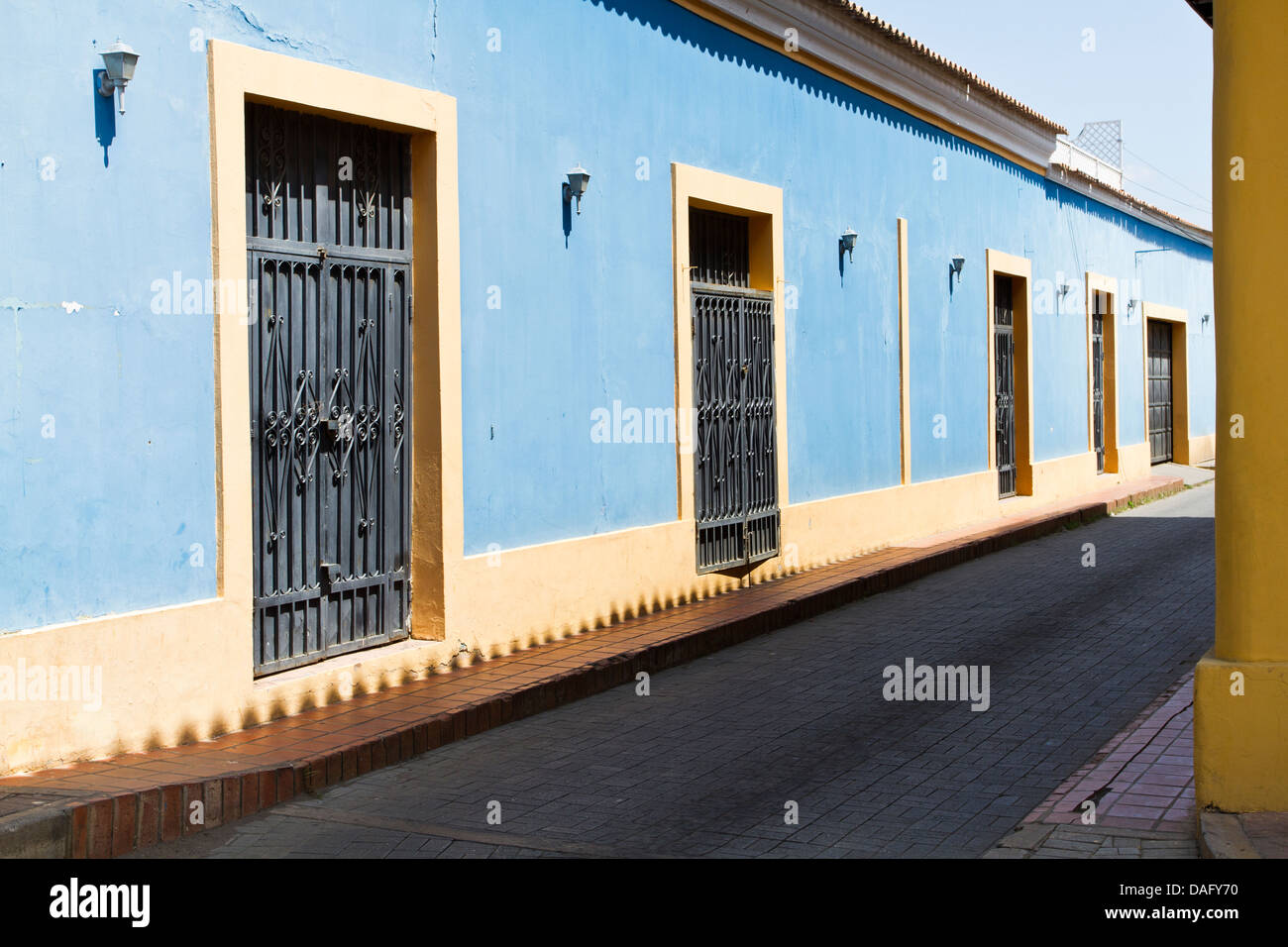 Street dans le centre historique de Coro, au Venezuela. Banque D'Images