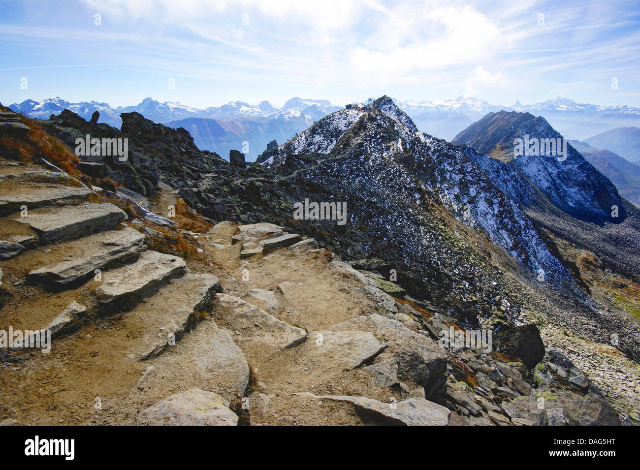 Eggishorn avec vue sur le Mont Rose, le Cervin et le Weisshorn, Suisse, Valais, Haut-valais, Valais Banque D'Images