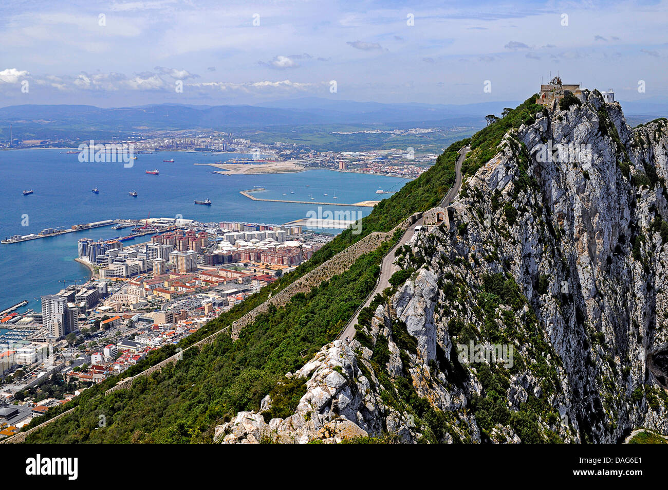 Rocher de Gibraltar, l'Espagne continentale en arrière-plan, Gibraltar Banque D'Images