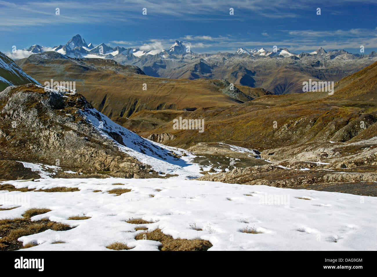Vue du Nufenenpass zone sur la Jungfrau, Moench et Eiger, Suisse, Valais, Haut-valais, Valais Banque D'Images