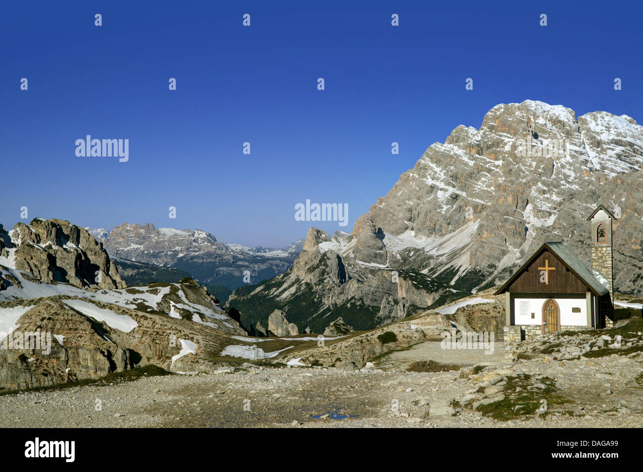 L'ACPP degli Alpini au Drei Zinnen, Italie, Tyrol du Sud, Dolomites Banque D'Images
