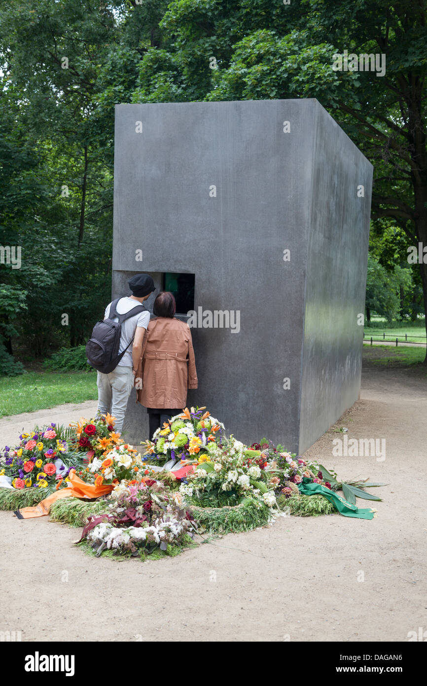 Mémorial aux homosexuels persécutés sous le régime national-socialiste, Berlin, Allemagne Banque D'Images